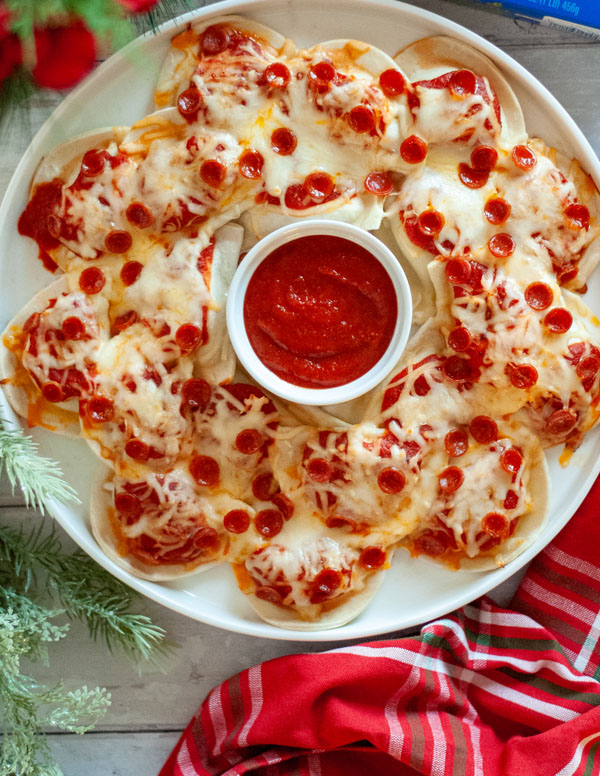 Pierogy Pepperoni Pizza Wreath